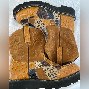 Ariat Fatbaby Size 9 Boots